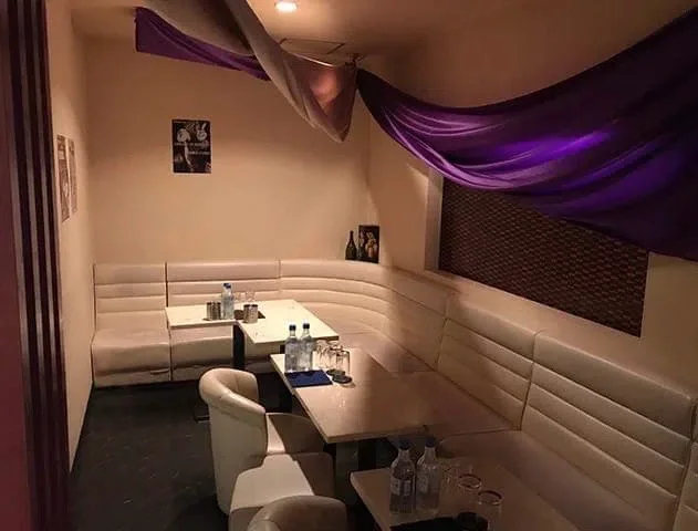 セレブリティークラブの店舗写真 2
