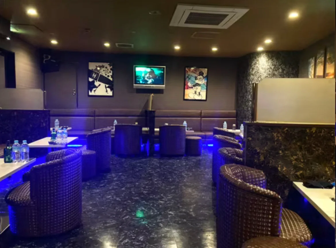 アドンの店舗写真